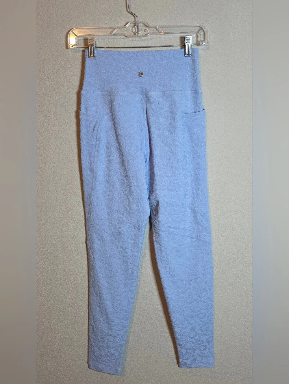 NWT ​Buffbunny Flower Power Textured Floral Leggings Tuxedo Blue Size L - Picture 6 of 10